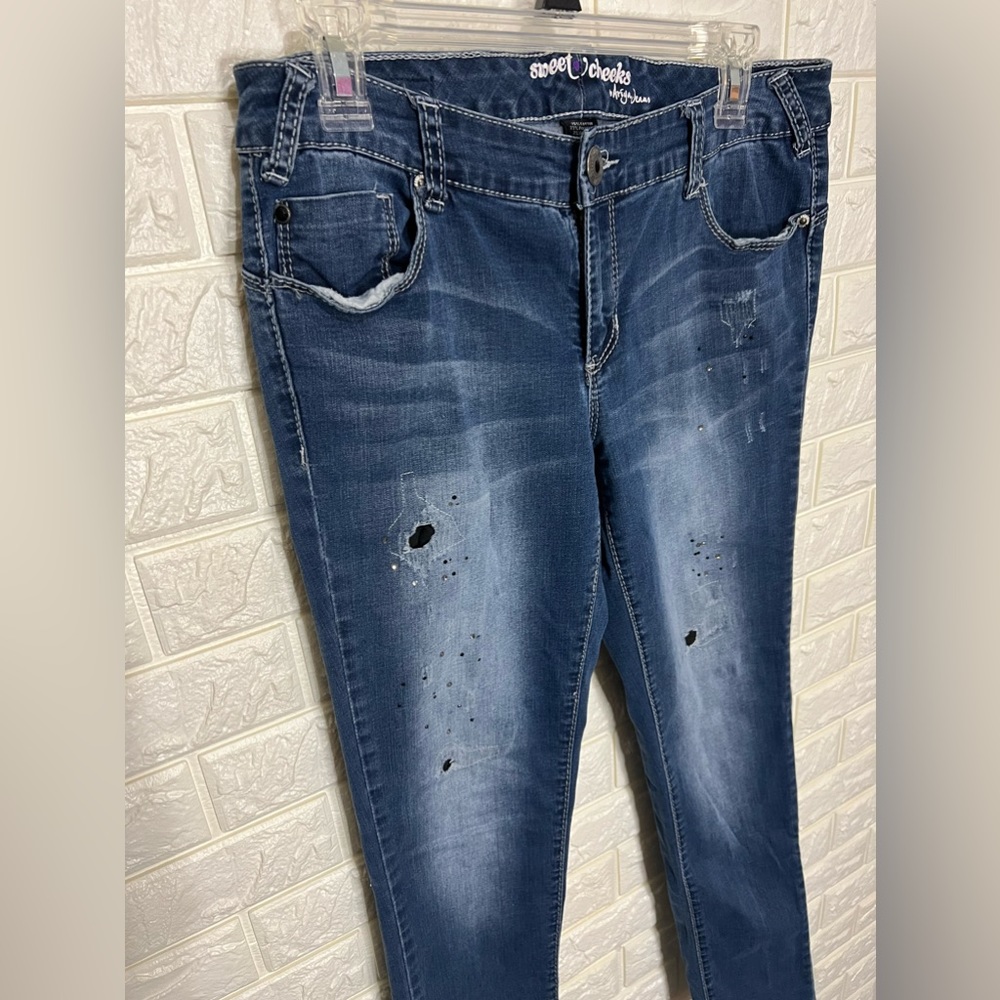 Ariya Sweet Cheeks Jeans Size 11/12 Cotton Spandex Poly Blend
